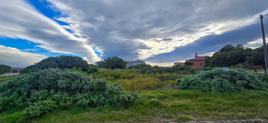 0 Bedroom Property for Sale in Paradise Beach Eastern Cape
